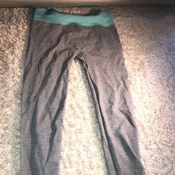 Like new Super soft grey and teal leggings - Picture 1 of 4